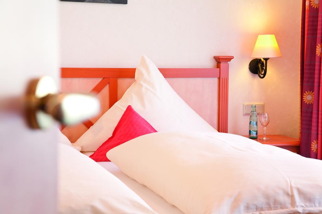 LandKomfort Hotel Elsenmann Willingen  Rom bilde