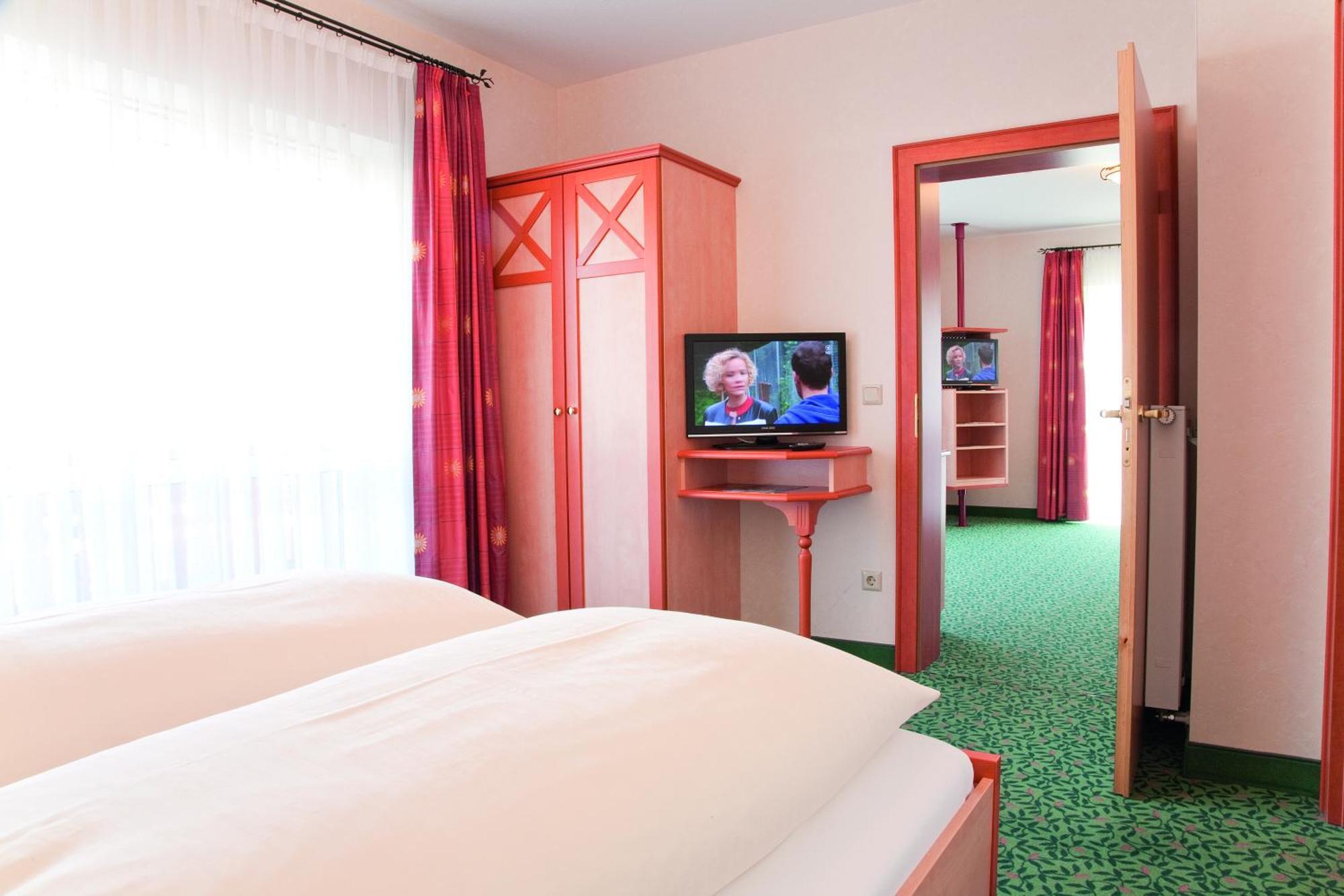 LandKomfort Hotel Elsenmann Willingen  Rom bilde